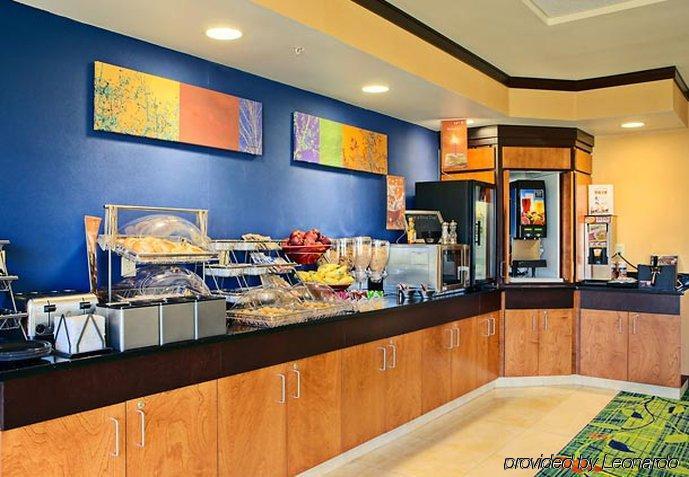 Fairfield Inn & Suites By Marriott Anniston Оксфорд Экстерьер фото