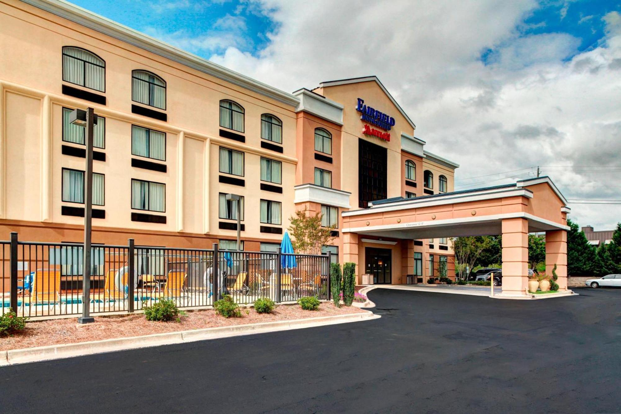 Fairfield Inn & Suites By Marriott Anniston Оксфорд Экстерьер фото