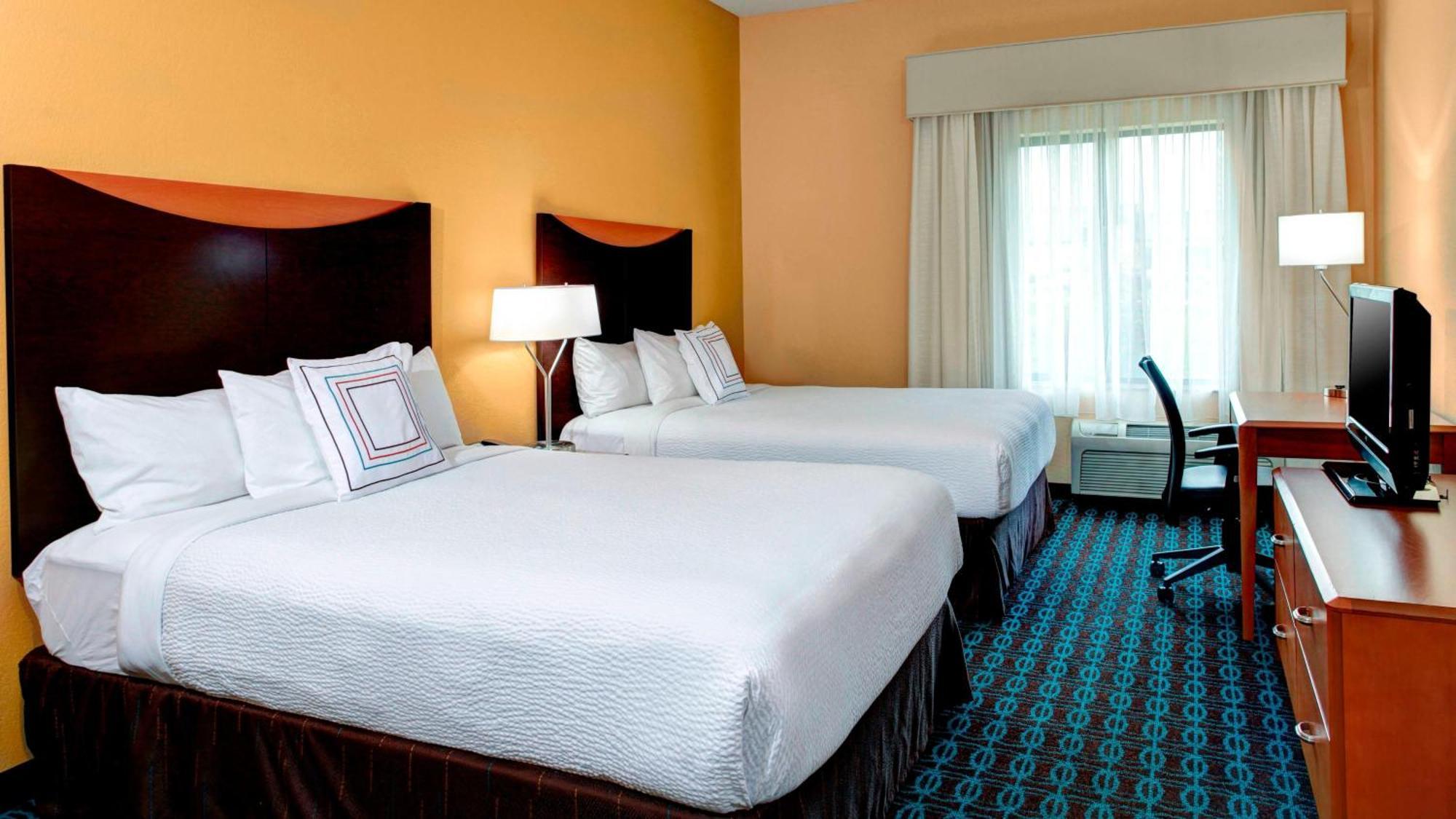 Fairfield Inn & Suites By Marriott Anniston Оксфорд Экстерьер фото