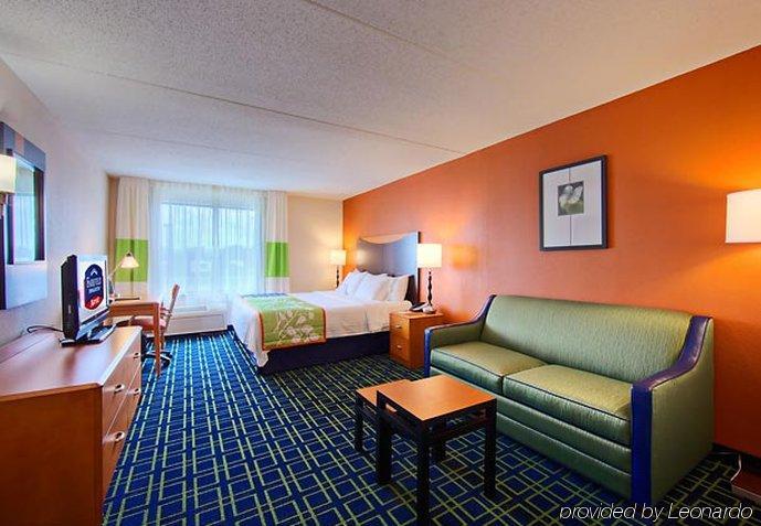 Fairfield Inn & Suites By Marriott Anniston Оксфорд Экстерьер фото